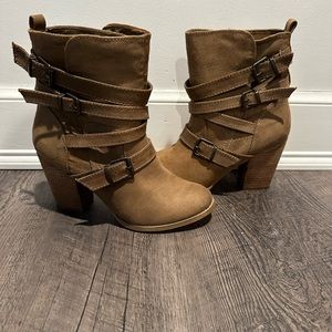 Not rated taupe boots